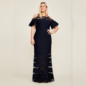 Tadashi Shoji Carlyn Gown Sz. 3X